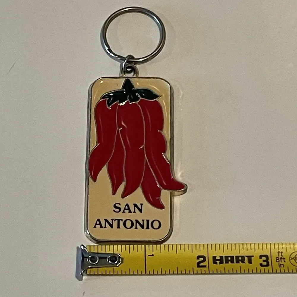 Vintage San Antonio Texas Chilli Peppers‎ Keychain